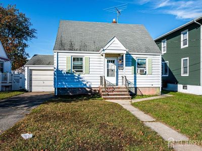 194 Grove Ave, Woodbridge, NJ, 07095