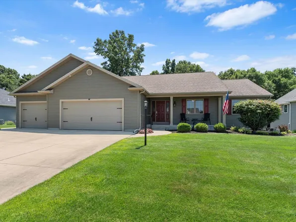 28580 Twain Dr, Elkhart, IN 46514