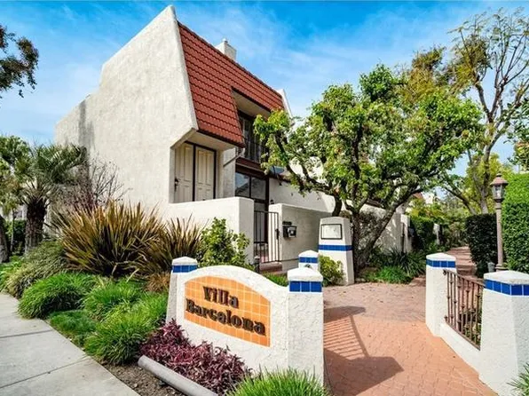 22259 Erwin St, Los Angeles, CA 91367