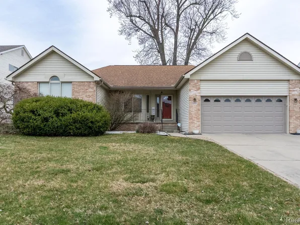 591 N Piper Ct, Detroit, MI 48215