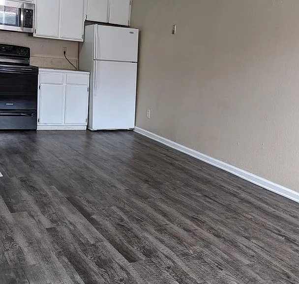 4332 Ericson Dr — Photo 4