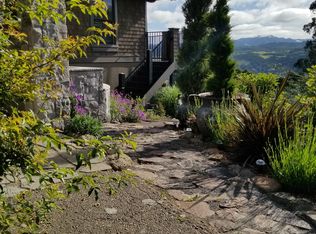 4560 Mount Taylor Dr, Santa Rosa, CA 95404