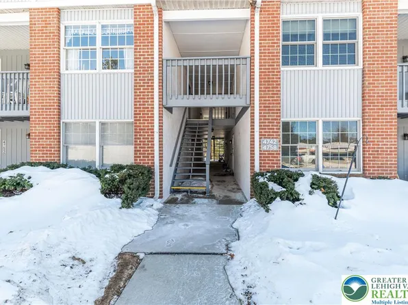 4754 Cheryl Dr, Bethlehem, PA 18017