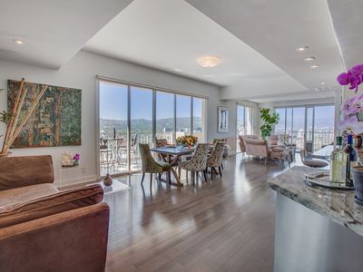 2170 Century Park E APT 1702, Los Angeles, CA, 90067