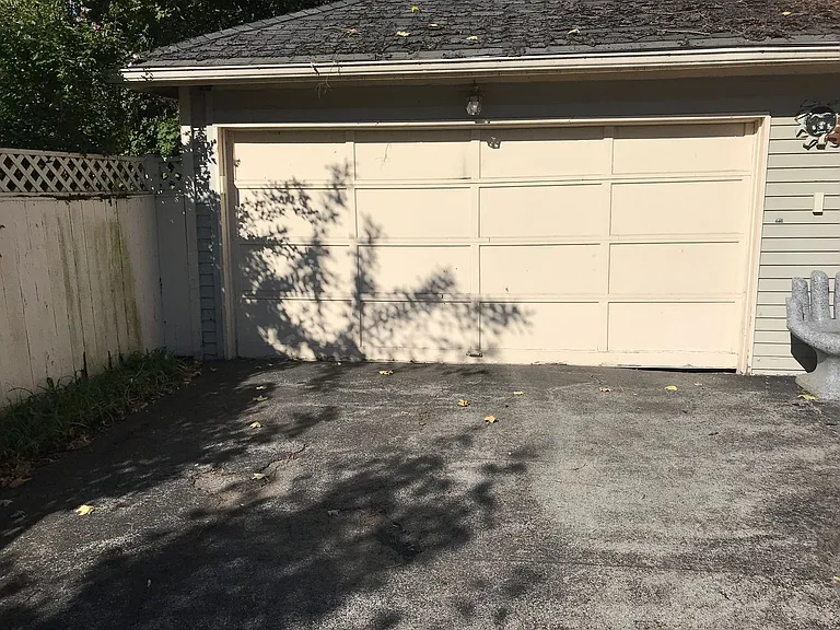 30 Vick Park #B — Photo 13