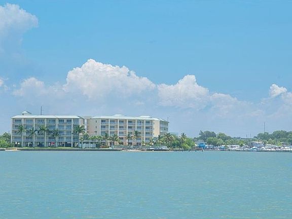 3rd image of 8800 Bay Pines Blvd