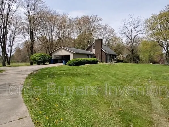 2800 S Turner Rd, Canfield, OH 44406