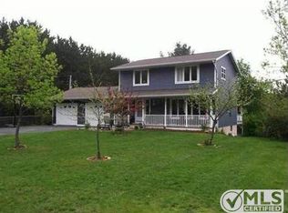 N6548 Alger Heights Rd, Munising, MI 49862