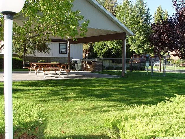915 N 500 W #24 — Photo 6