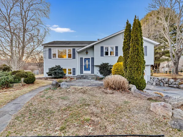 323 Judson Avenue, Groton, CT 06355