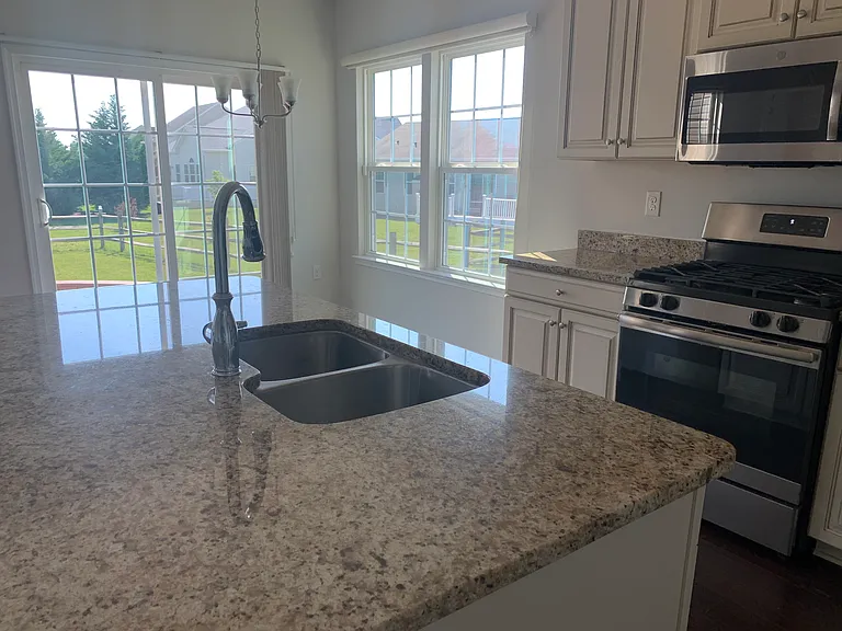 127 Shady Creek Ln — Photo 12