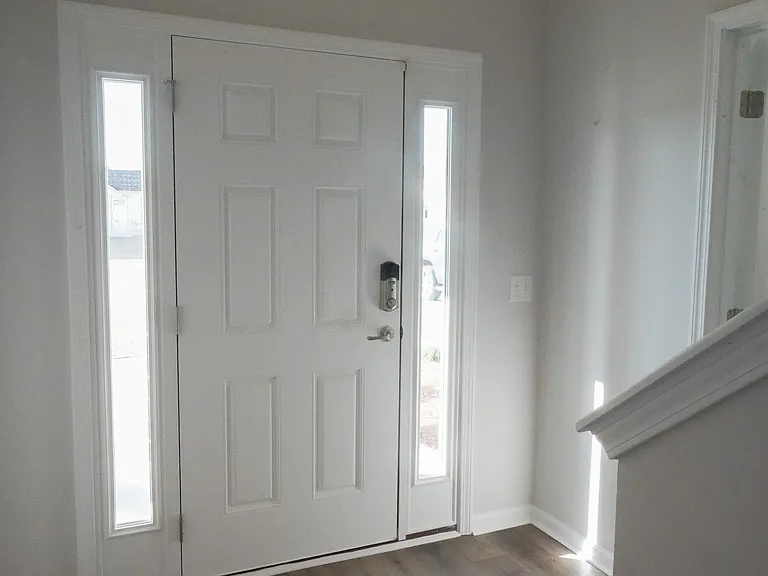 142 Brookline Dr — Photo 6