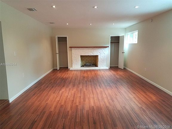2nd image of 14355 NE 8th Ave