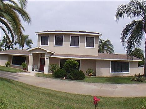 1st image of 127 Palm Breeze Dr