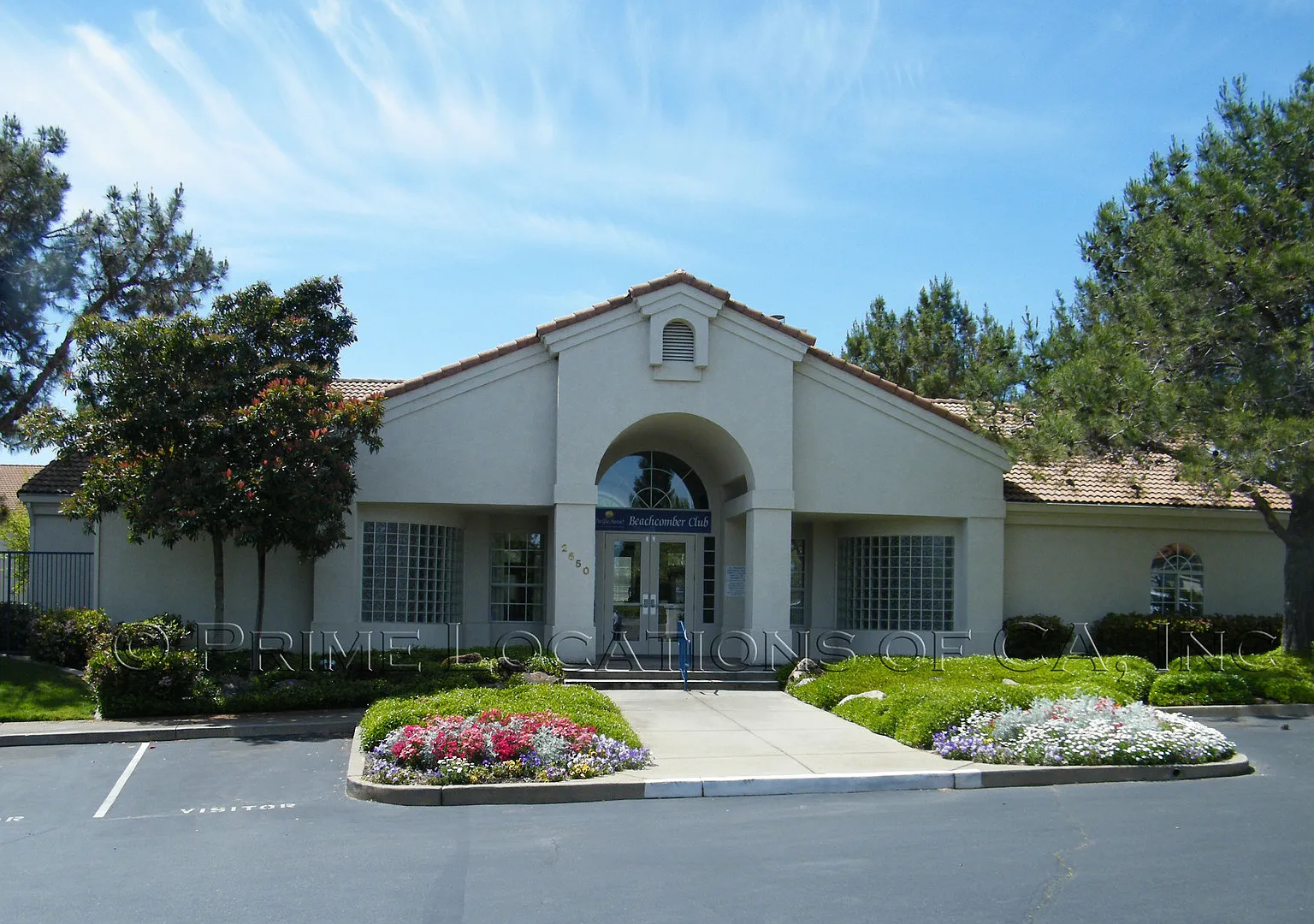 Spectacular Pacific Sunset condo — Photo 1