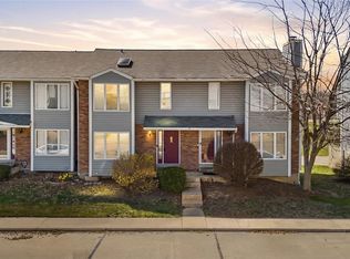 1608 Forest Hills Dr #B, Saint Charles, MO 63303