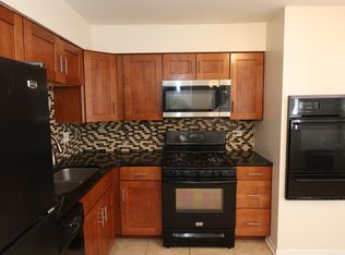 503 E Valley Ln, Arlington Heights, IL 60004