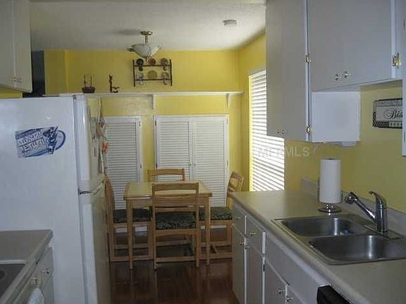 5th image of 2564 Elderberry Dr