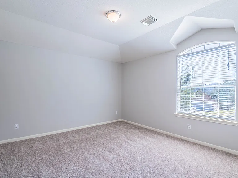 20926 Hamlet Ridge Ln — Photo 12