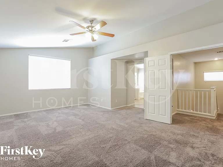 8227 Shallow River Ct — Photo 8
