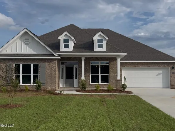 17059 River Hills Dr, Gulfport, MS 39503