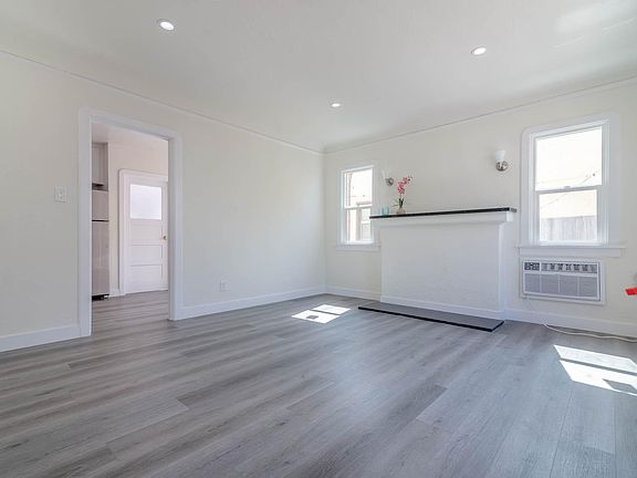 3rd image of 616 N Alta Vista Blvd