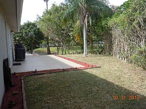 4th image of 10045 Boynton Place Cir