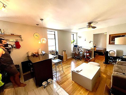 4th image of 2166 Frederick Douglass Blvd APT 4B