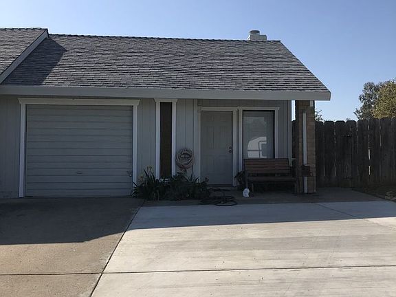 2nd image of 23 Orangewood Way #B