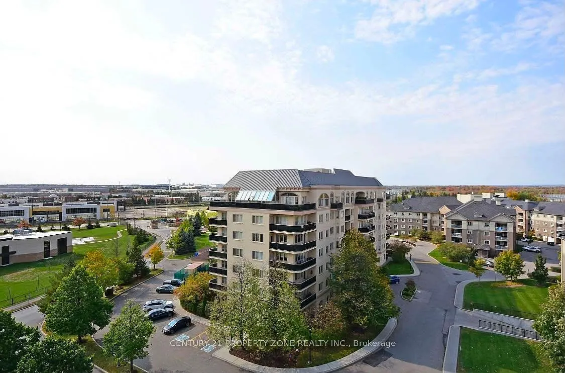 3 bed, $2,500 — Photo 1