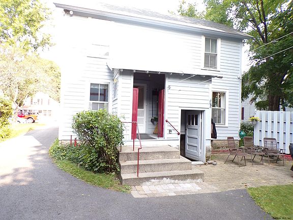 2nd image of 28 Gage Ave
