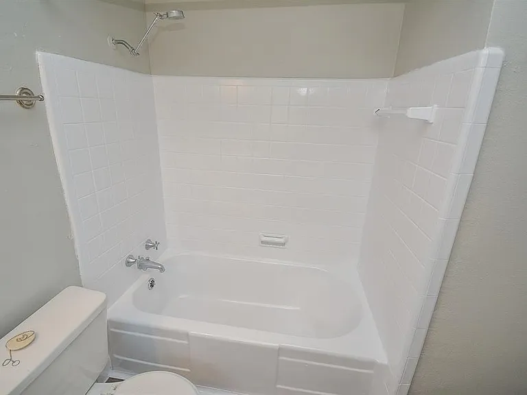 2718 Wroxton Rd #3 — Photo 21