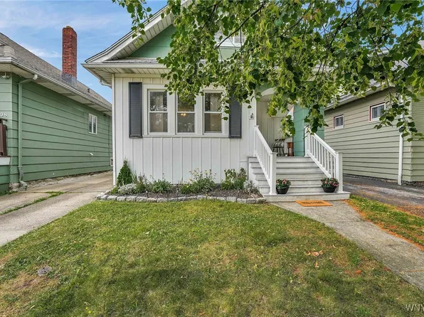 240 Parkwood Ave, Buffalo, NY 14217