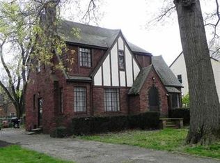 19925 Laurel Ave, Rocky River, OH 44116
