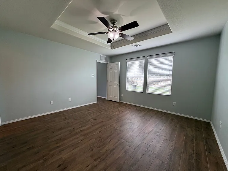 9913 Amosite Dr — Photo 14