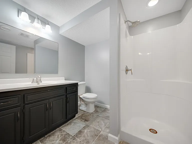1210 Carriage Hills Dr S — Photo 13