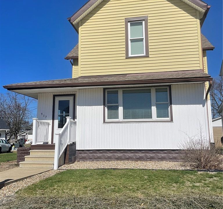 1st image of 917 Herbig Ave