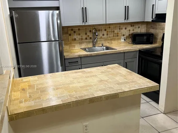 1515 NE 125th Ter APT 407, North Miami, FL 33161