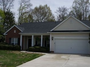 10204 Ingleton Ct, Charlotte, NC 28269