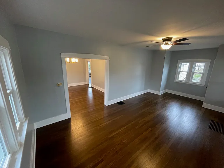 1844 Monroe Ave NW — Photo 6