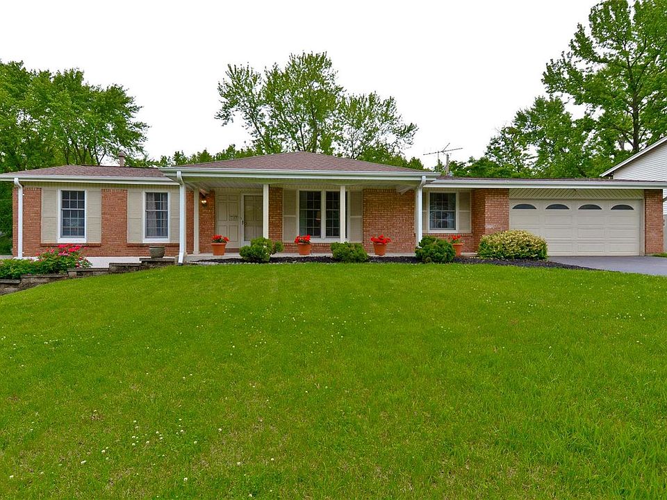 1st image of 12167 Mirror Lake Dr