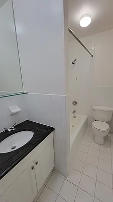 Rented by Avanguard Realty Corp | media 10