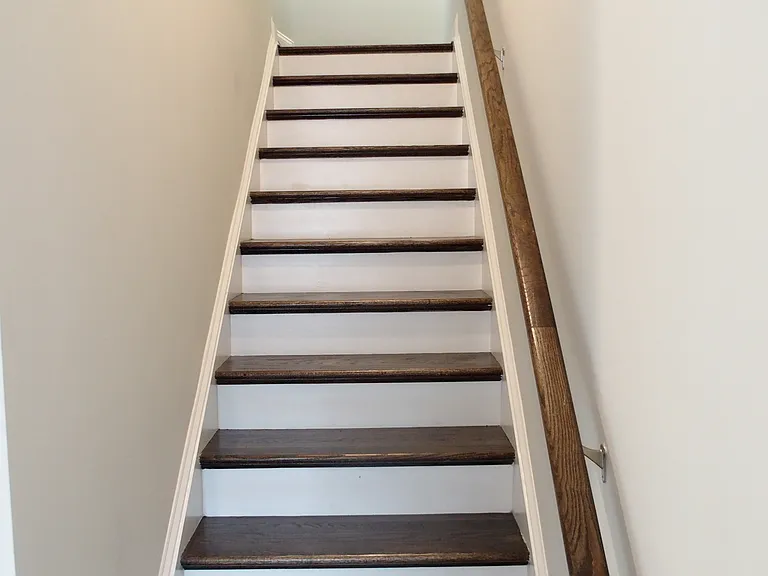 807 Bolton Dr — Photo 25