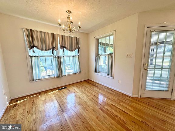 4th image of 200 Jackson Dr