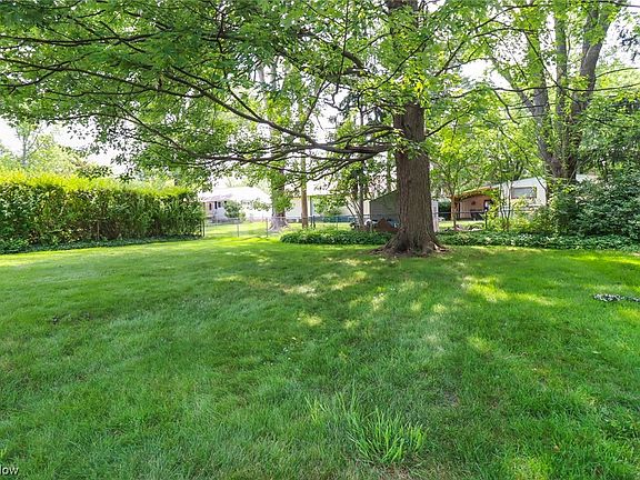 5th image of 4338 Bentley Dr