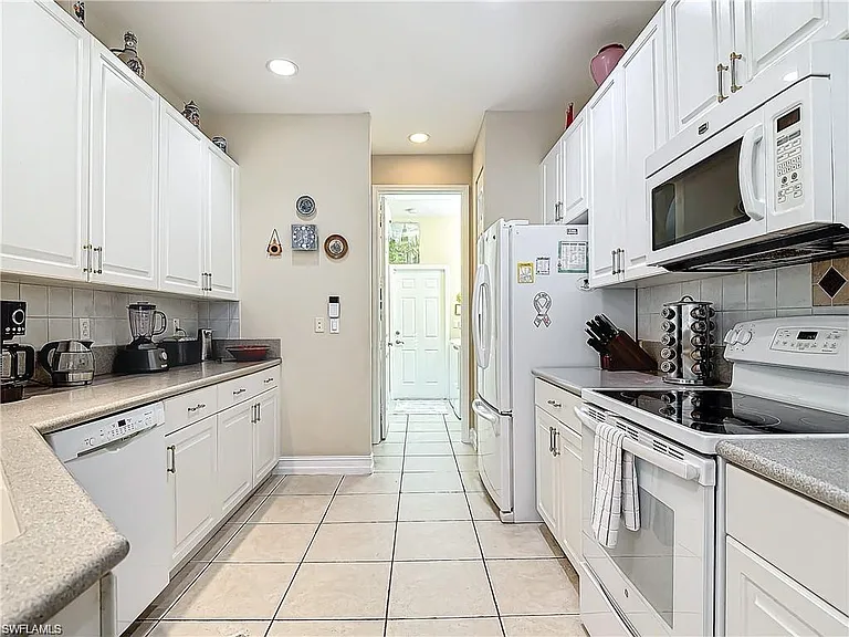 1680 Sanctuary Pointe Ct — Photo 7
