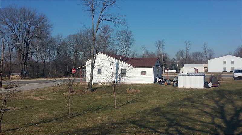 2nd image of 190 S West St