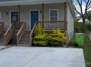 904 Fort Totten Dr, New Bern, NC 28560