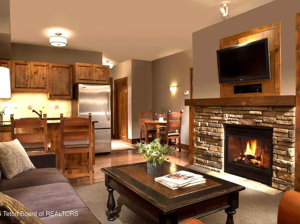 3385 W Village Dr #220-222, Teton Village, WY 83025