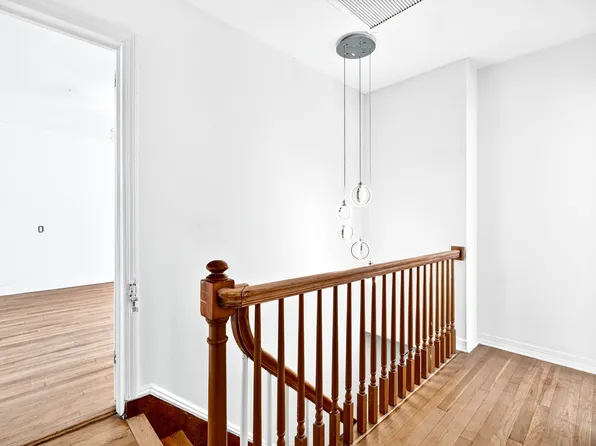 6015 Independence Avenue image 41 of 85